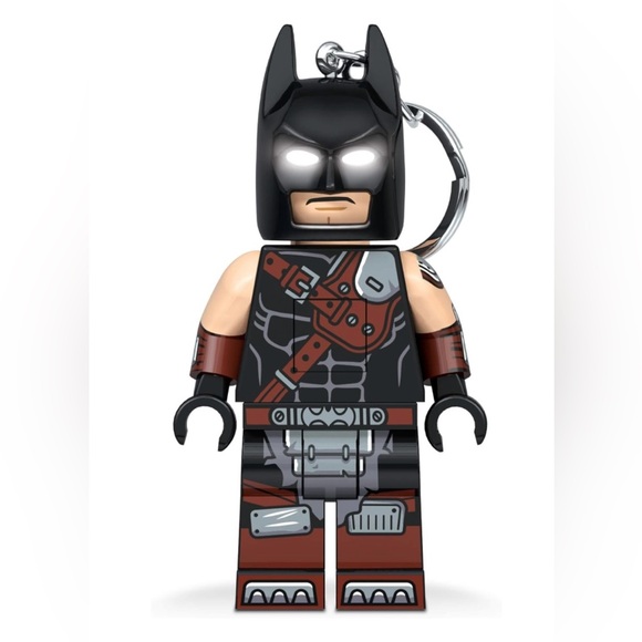 NWT. Lego Batman LED keychain/charm. Lego figure with keychain ring, with light - Picture 2 of 13